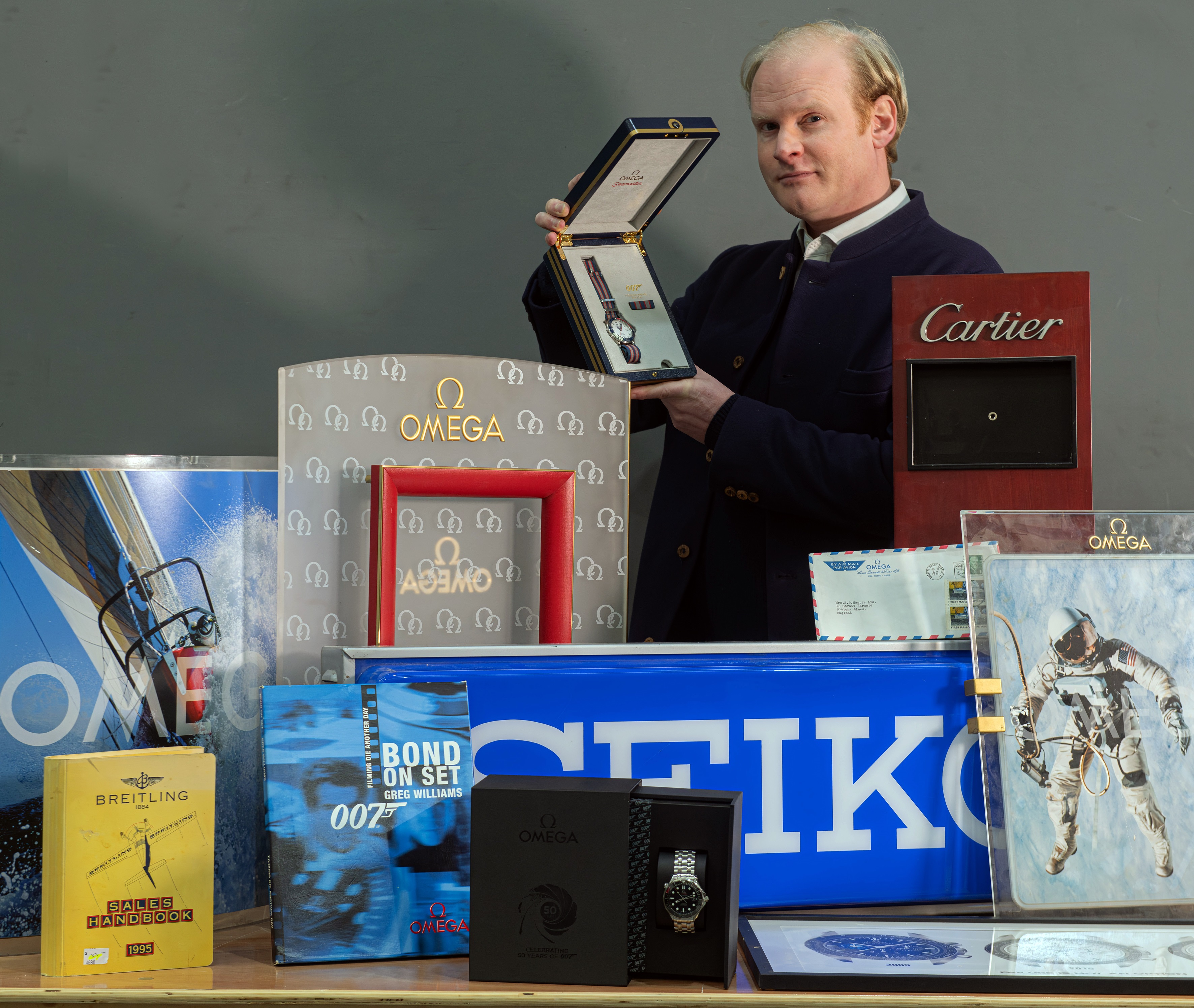 007 WATCHES ‘LICENSED TO SELL’ 